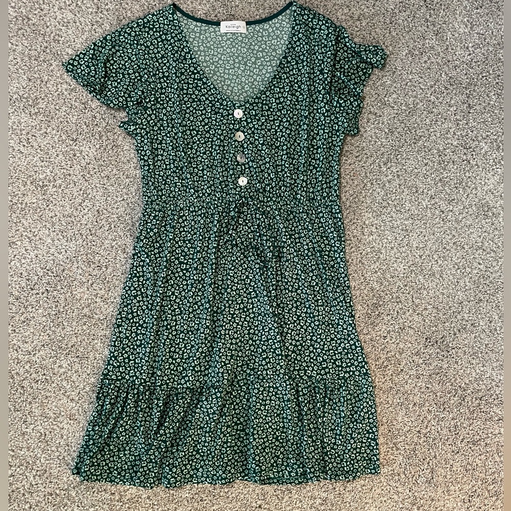 Samantha knit tiered dress. Green. Size large